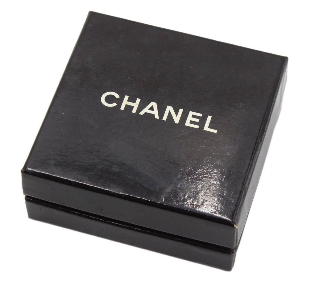 R2576 美品!! シャネル マトラッセ柄 ココマーク ブローチ