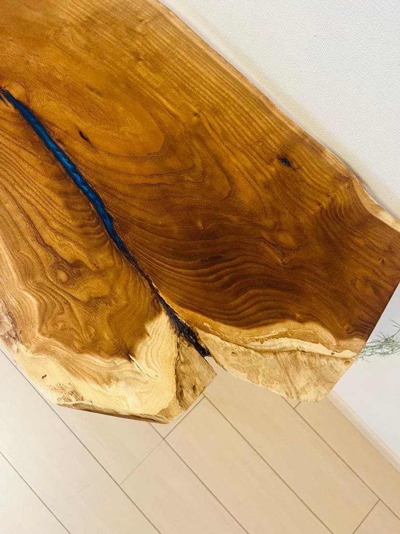 カウンターテーブル　一枚板テーブル　レジンテーブル　桑の木