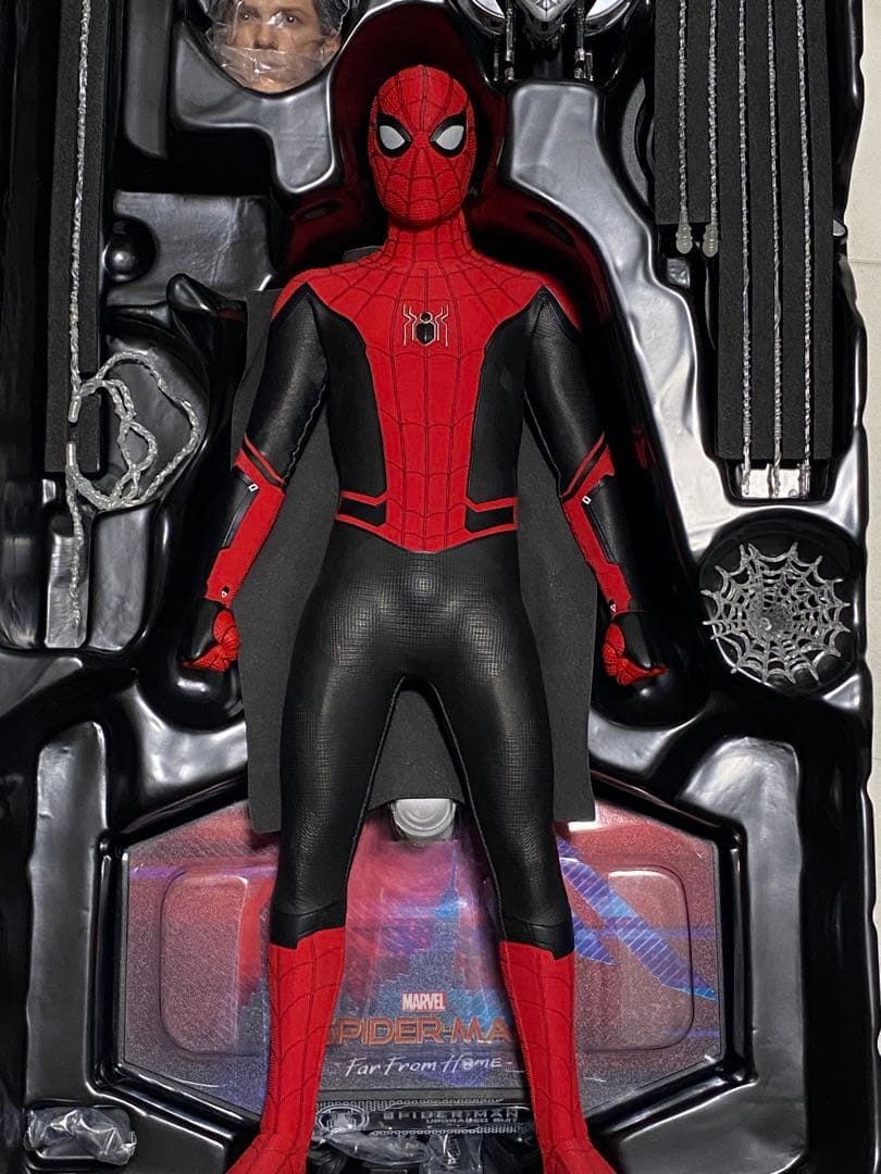 ホットトイズ スパイダーマン アップグレード スーツ ファーフロムホーム