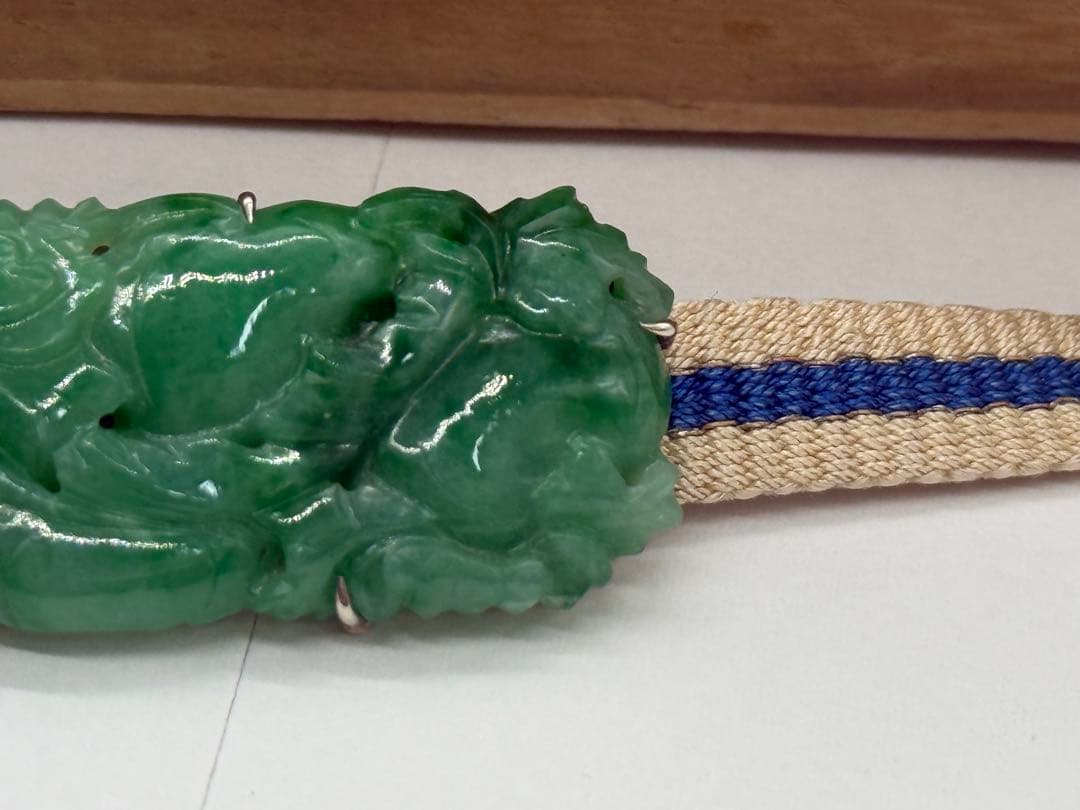 本翡翠　14kホワイトゴルド　重さ約21g 帯留木箱入　送料込み251220