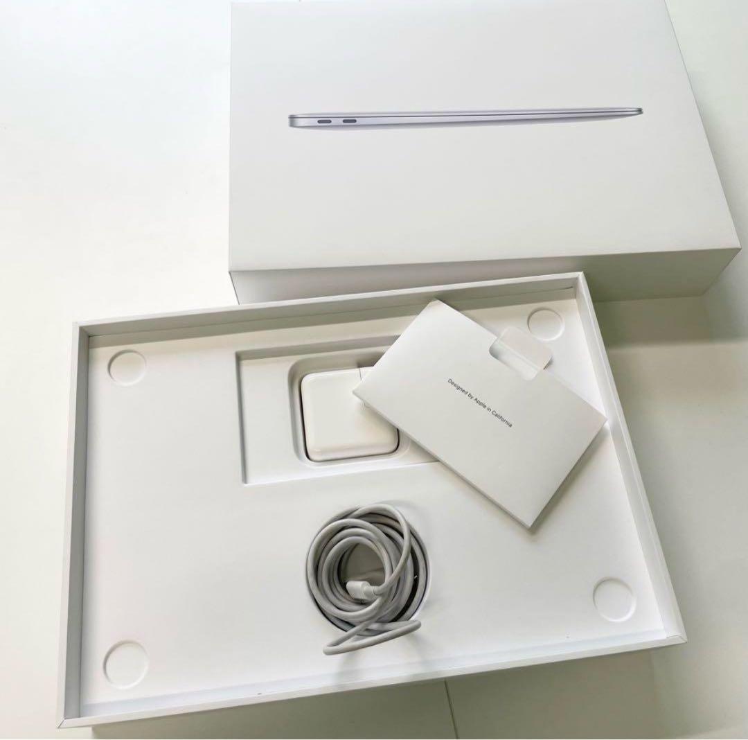 MacBook Air 256GB シルバー　2020