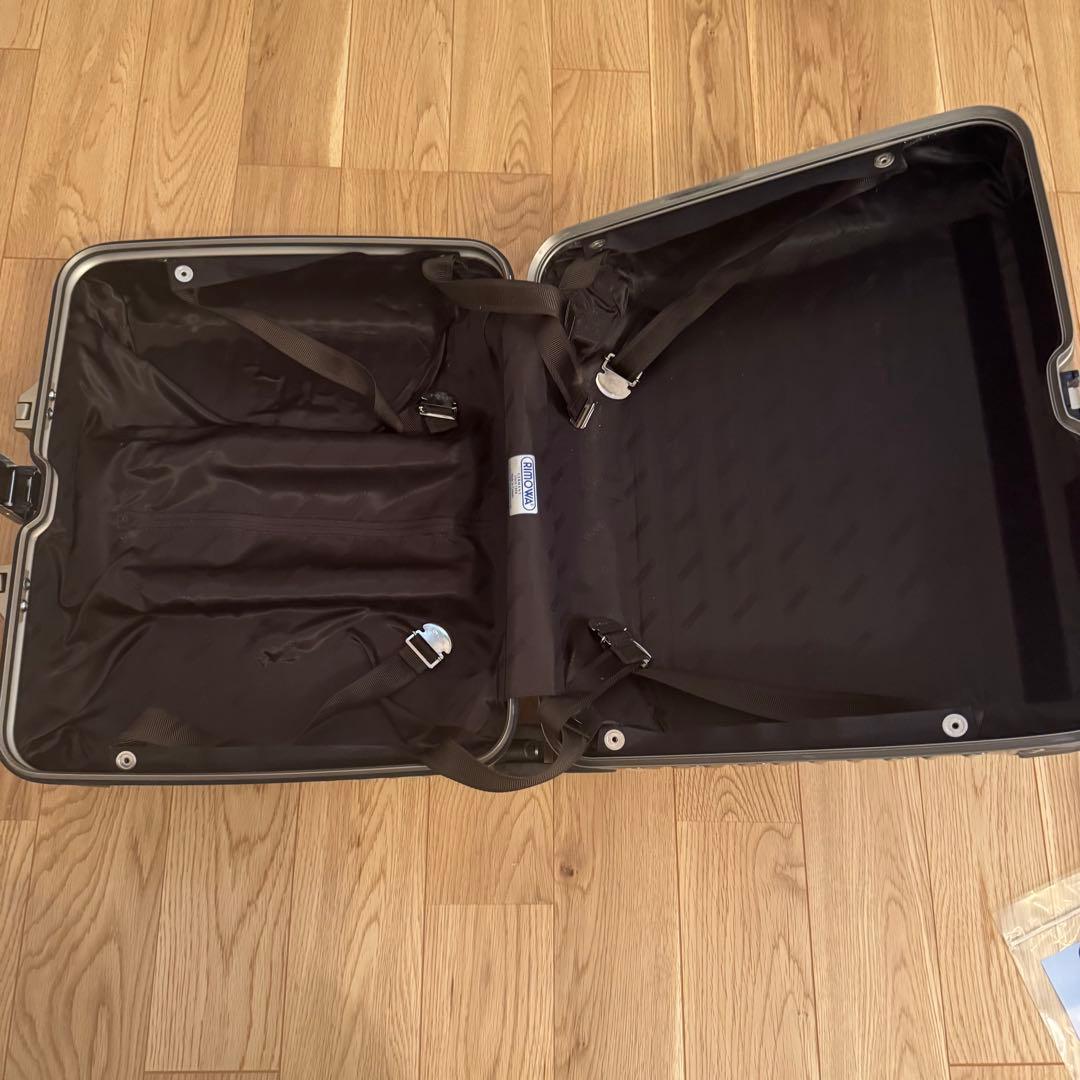 s*9様 【貴重な4輪タイプ】RIMOWA キャリーケース トパーズ チタニウム