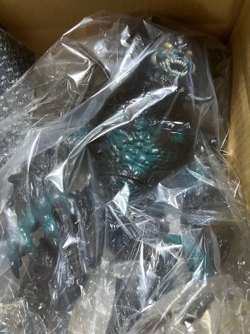 暗黒エンターテイメント×墓場の画廊 デビルマン アモン ソフビ フィギュア