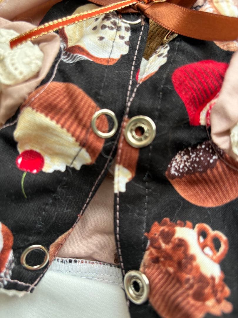 バレンタイン　犬用カップケーキ柄ドレス