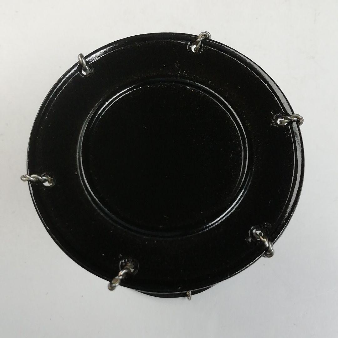 Ｔ７２５　蓋置　『黒漆　銀線紐鼓』『井波慶州』　共箱　茶道具