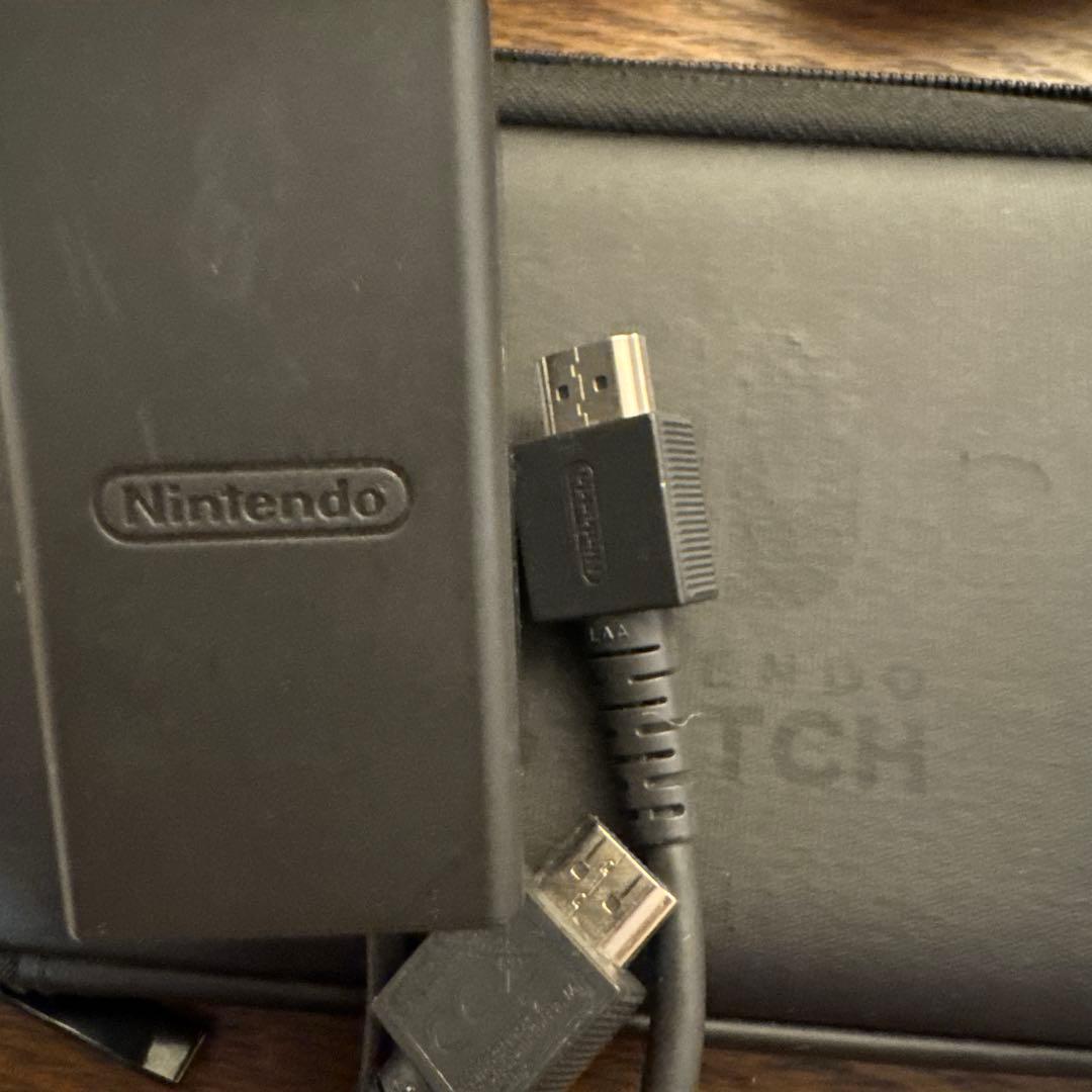 Nintendo Switch 本体　256GBsdカード　保護カバー付き