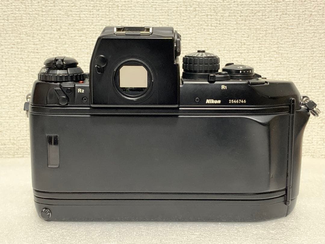 Nikon F4 フィルムカメラ