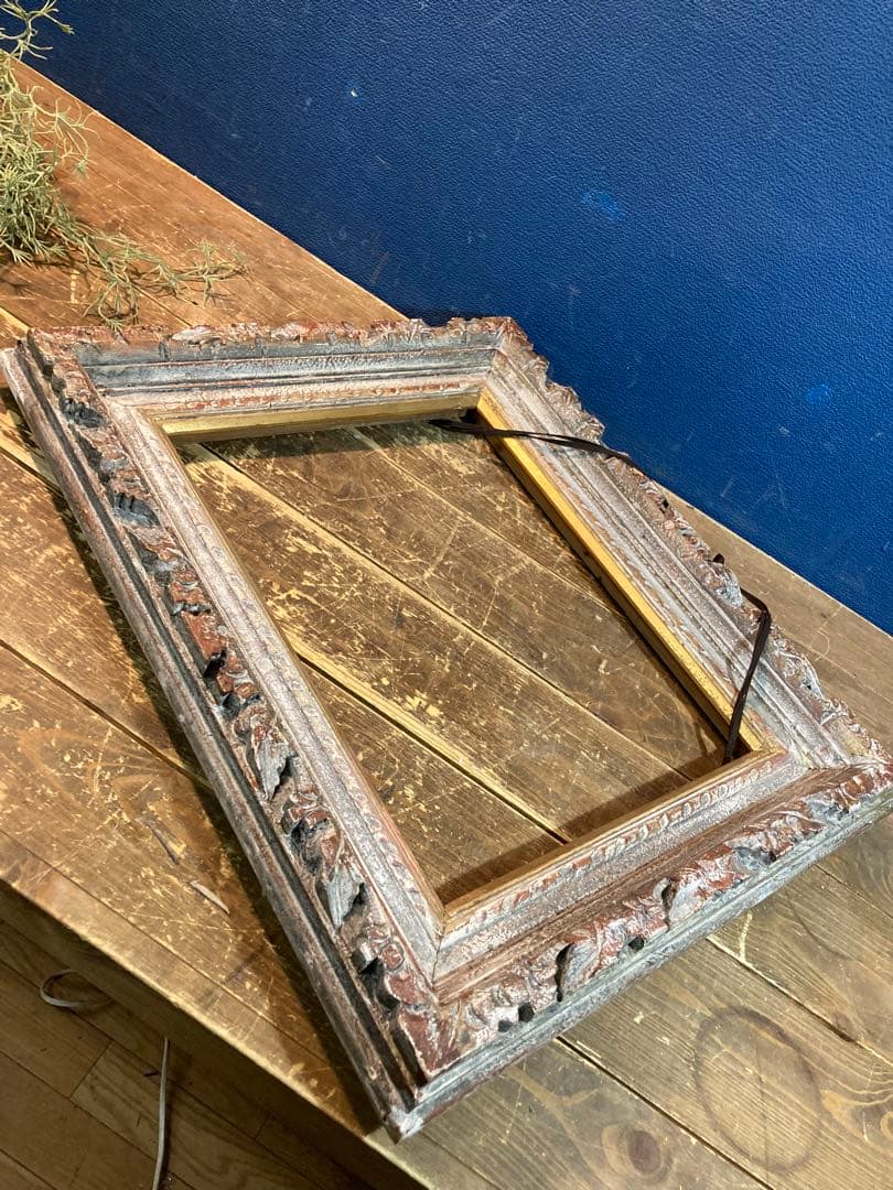 A 額縁　アンティーク調　シャビーシック？　壁掛けインテリア　ヨーロピアン風