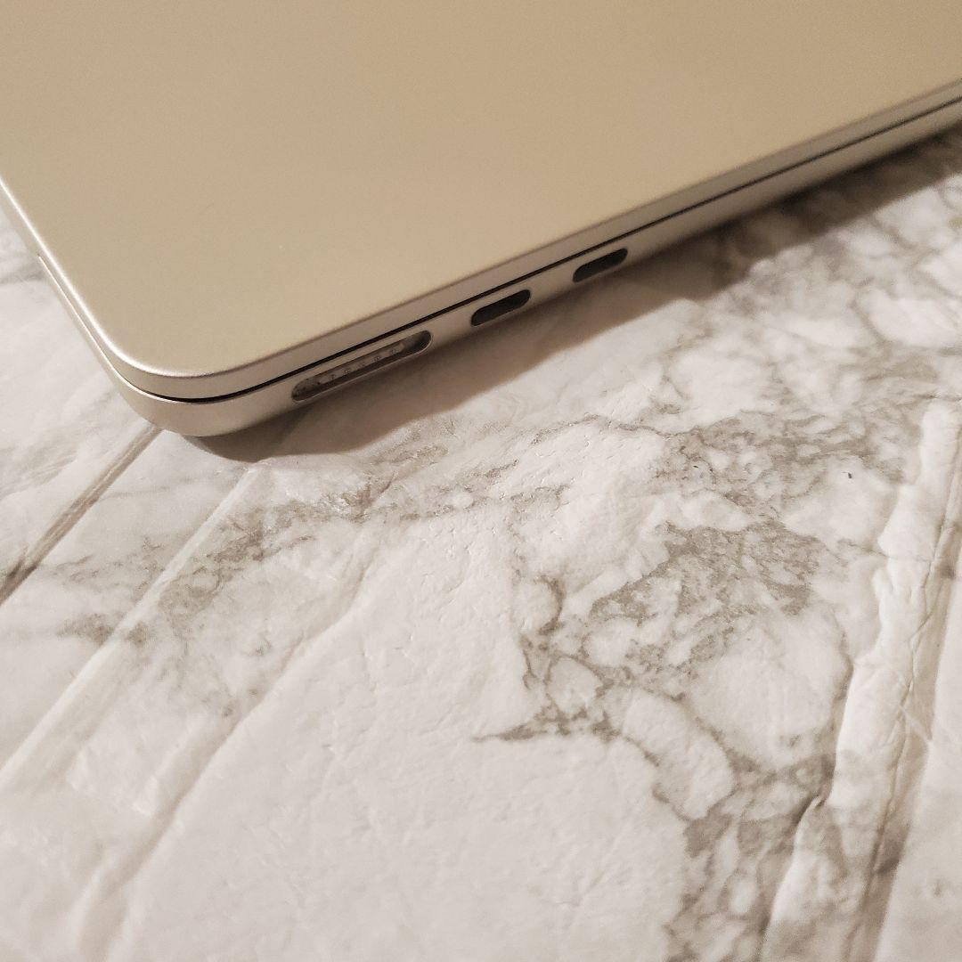 MacBook Air 13インチ 2022 M2チップ 8GB 512GB