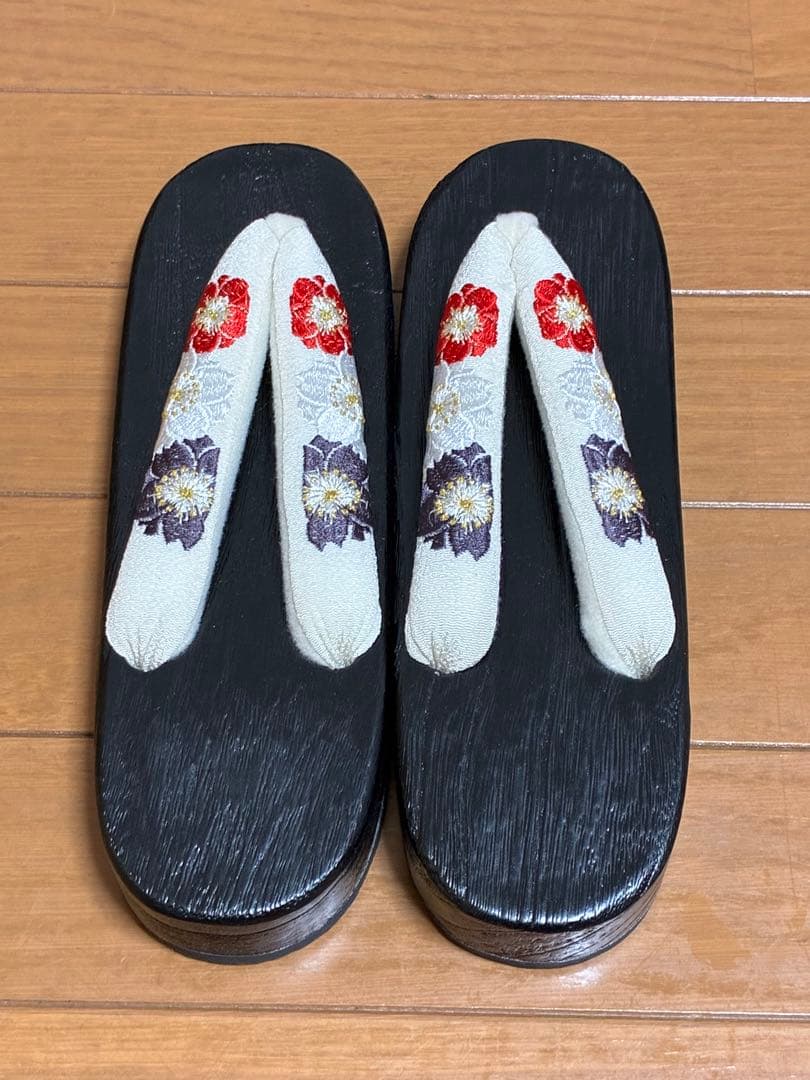 utatane 浴衣3点セット 浴衣・帯・下駄 フリーサイズ