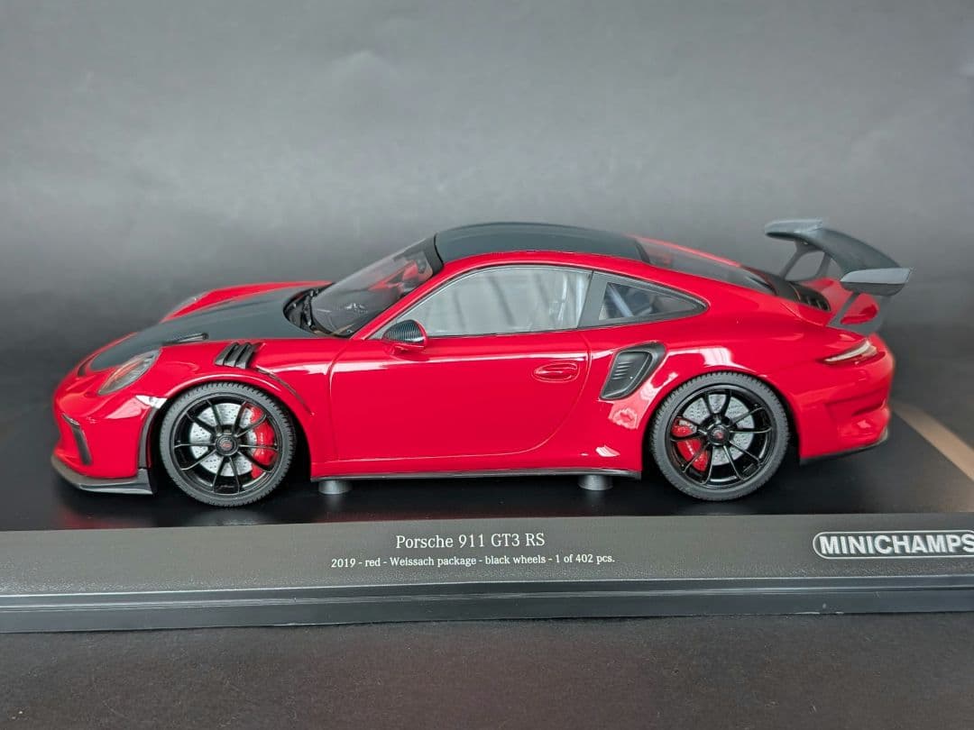 ミニチャンプス 1/18 ポルシェ 911 GT3 RS 2019 レッド
