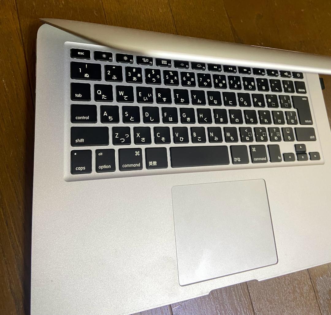 MacBook Air 2017 13インチ Intel i5 Monterey