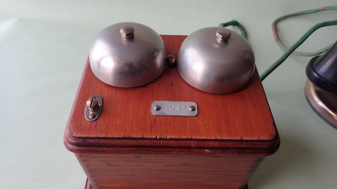 レトロ/アンティーク　電話　大正12年　２号共電式卓上電話機　オブジェ・室内飾り