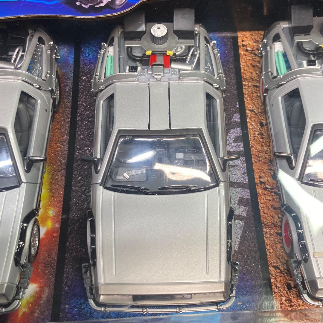 【新品未開封】バックトゥザフューチャー デロリアン タイムマシーン トリロジー