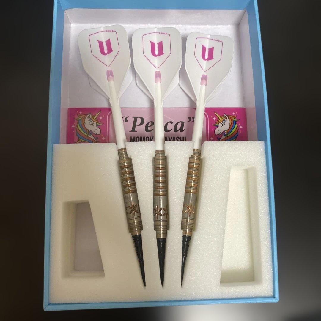 ダーツ unicorn Pesca MOMOKA GOLD 2BA