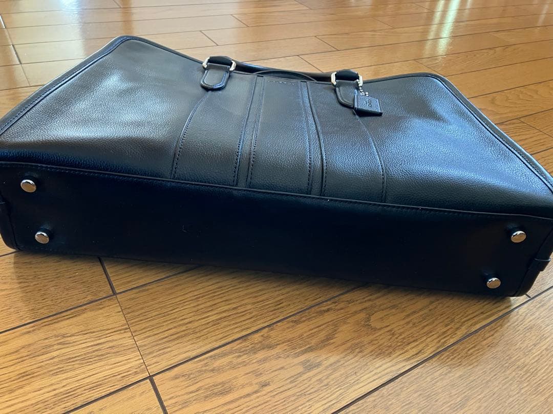 極美品COACH ビジネスバッグ ブリーフケース A4収納可 スムースレザー