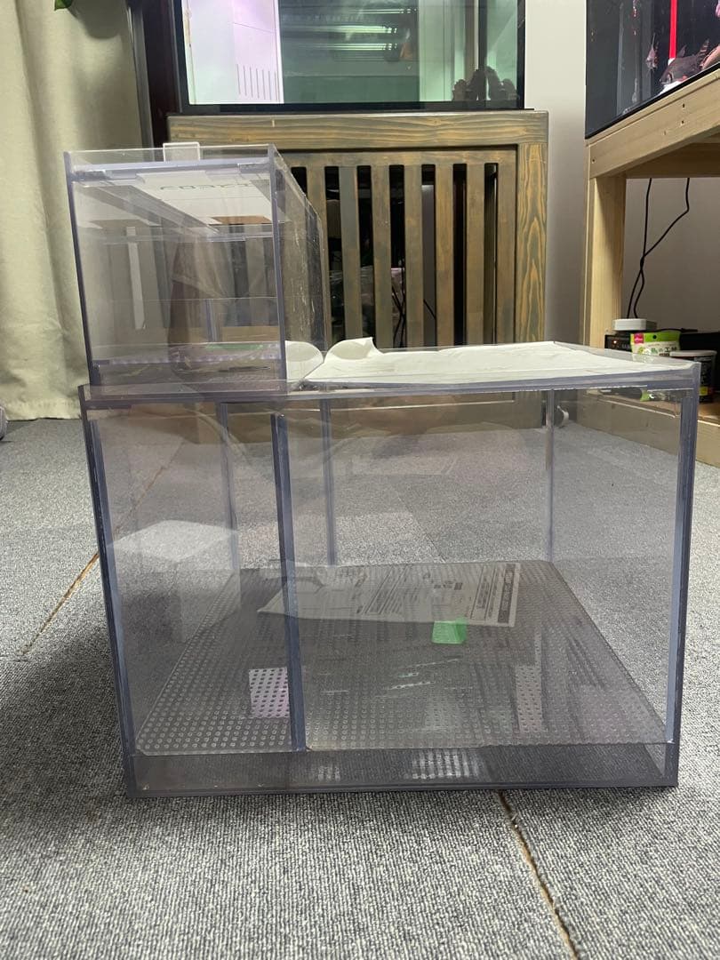 オーバーフロー濾過槽　二槽式