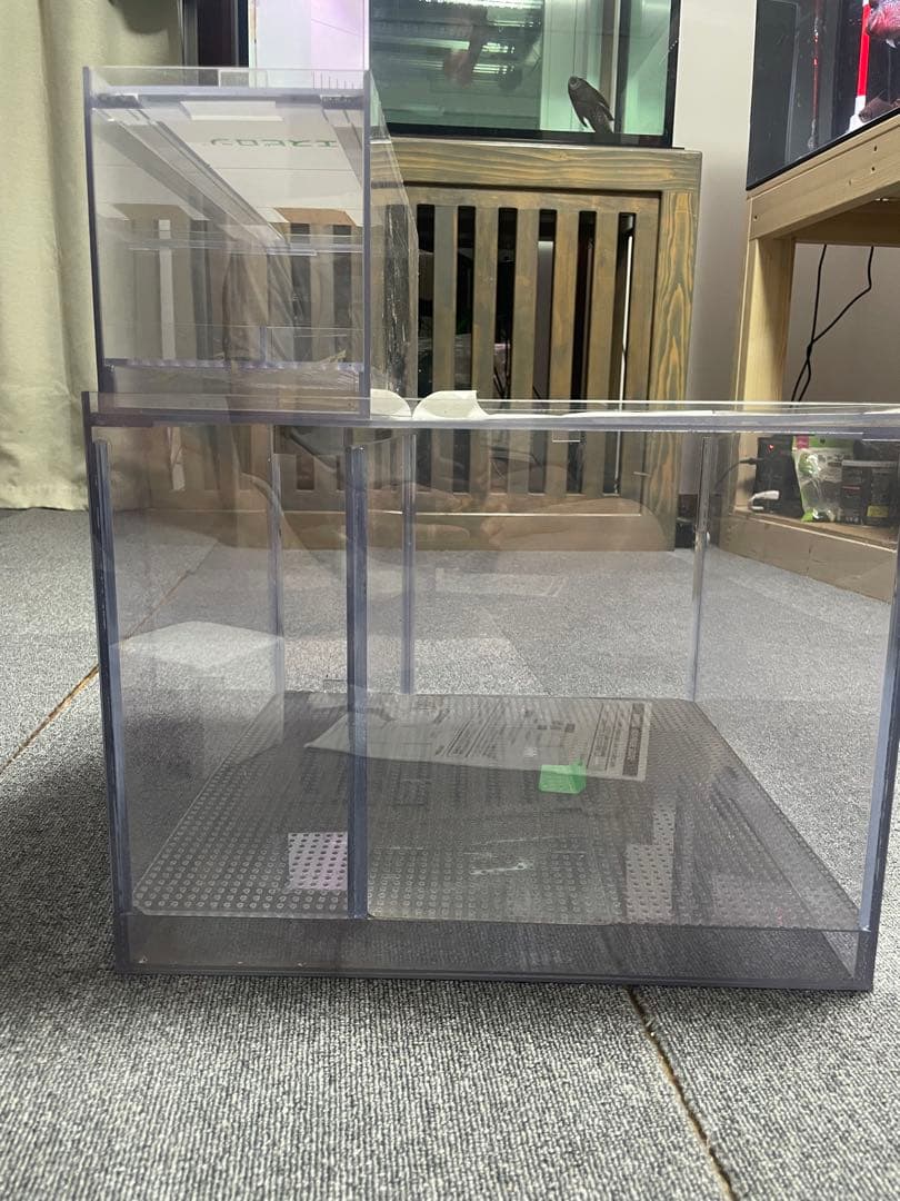 オーバーフロー濾過槽　二槽式