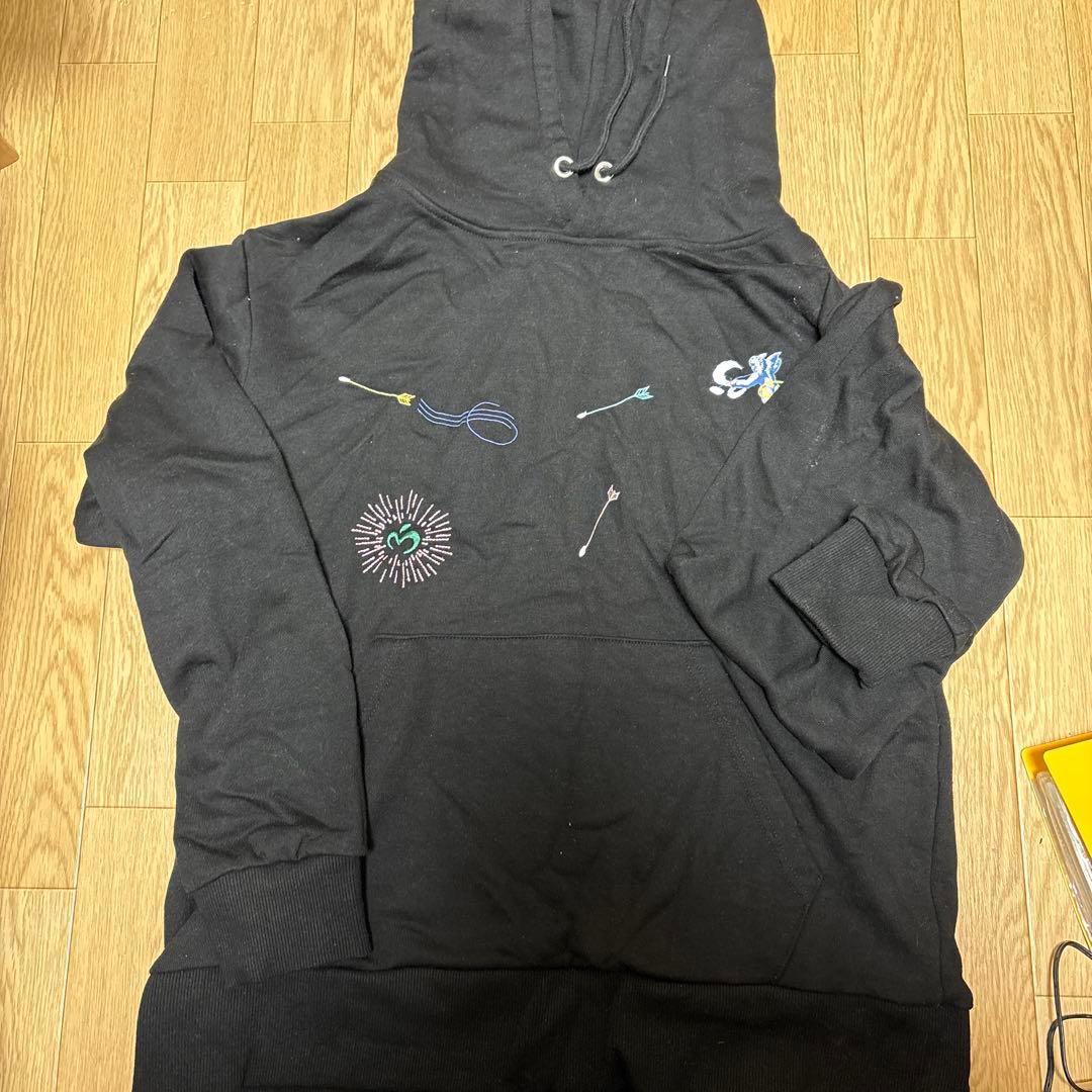 前人未到とリライアンスフーディ【美品】