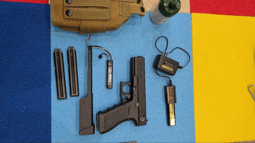 Glock 18C 電動ガン ハンドガン　サバゲ　グロック　東京マルイ