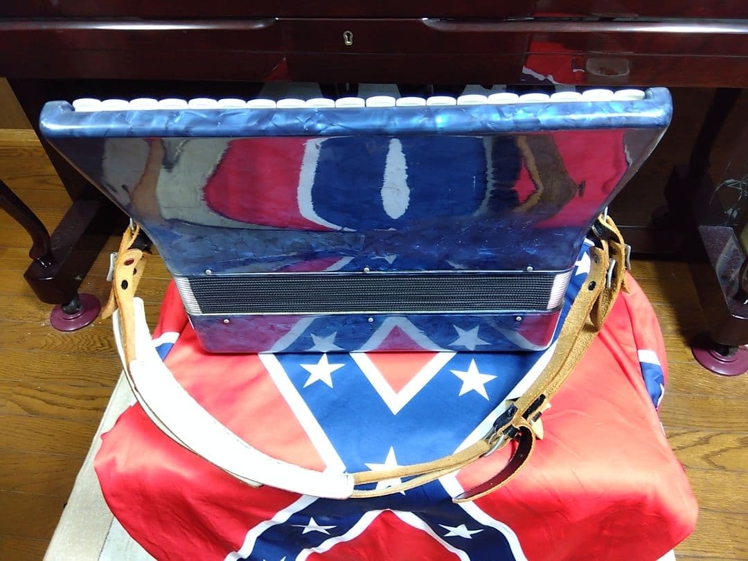 【整備済懐しい音色】Yamaha テナー アコーディオン T-32B 32鍵