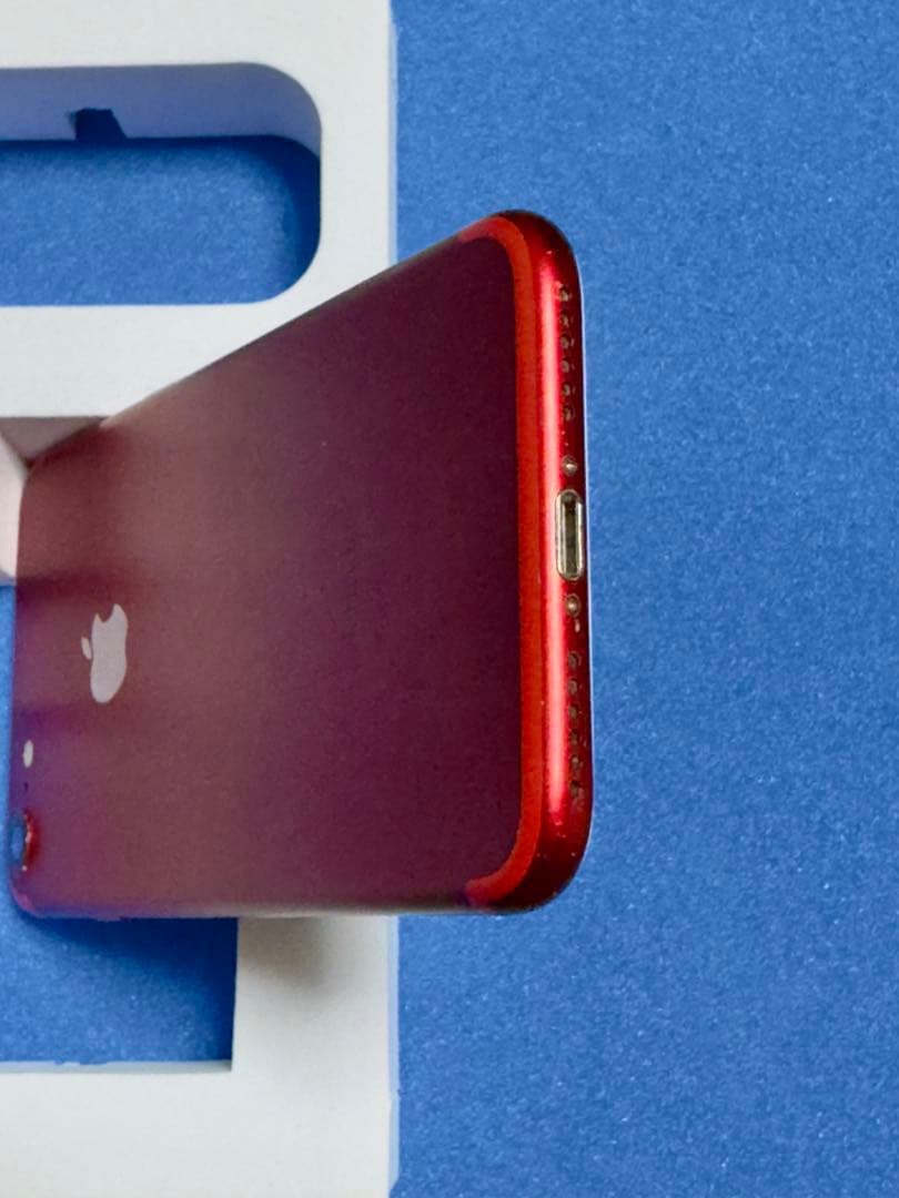 Apple iPhone 7 128GB 本体 SIMフリー　バッテリー100%