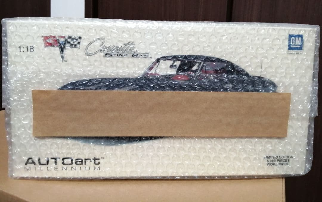 【17日まで出品】オートアート 1/18 シボレー コルベット クーペ 1963