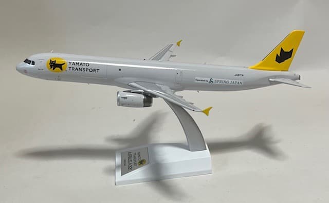 航空機・ヘリコプター Yamato Transport A321P2F JA81YA