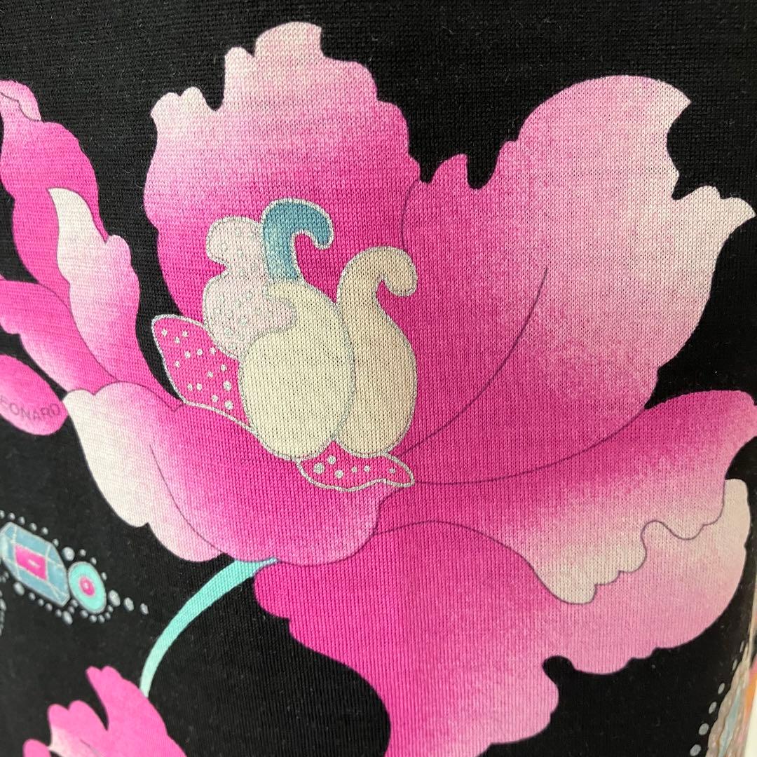 美品　レオナール　ワンピース　花柄　大きいサイズ42