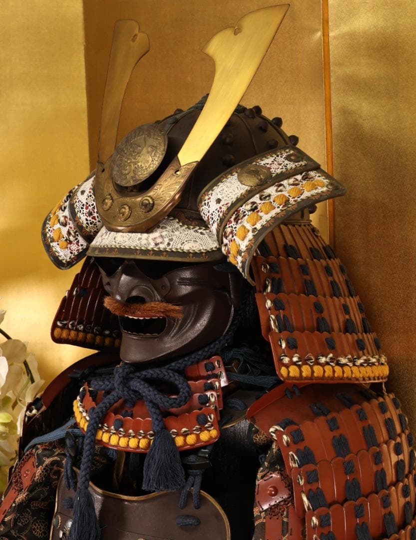 BLACK　BY01　甲冑　具足　着用鎧　龍日輪前立　鎧櫃付き　等身大　現