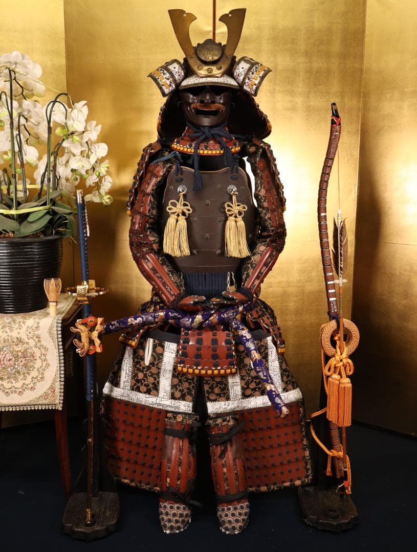 BLACK　BY01　甲冑　具足　着用鎧　龍日輪前立　鎧櫃付き　等身大　現