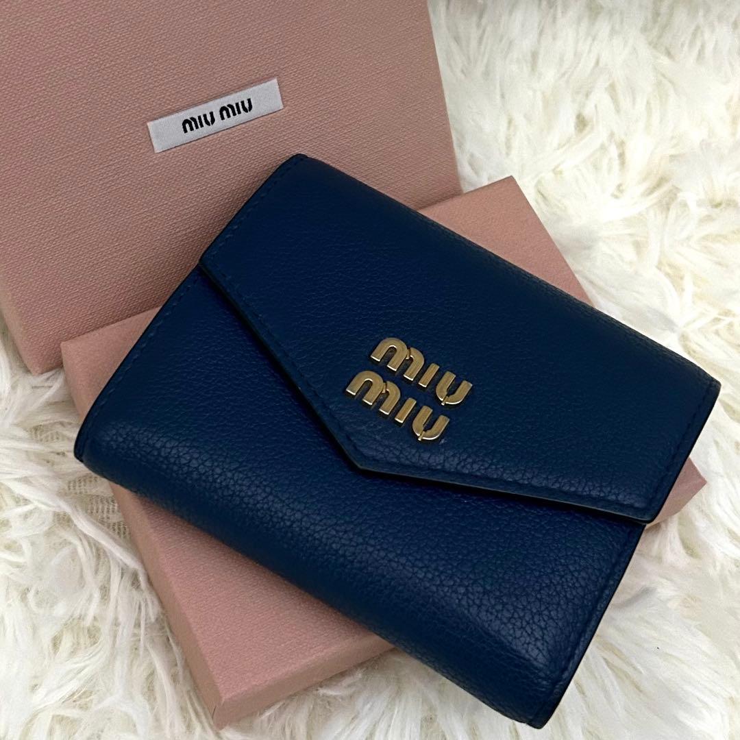 【美品】ICチップ内蔵 MIU MIU ミュウミュウ 三つ折り財布 ブルー系