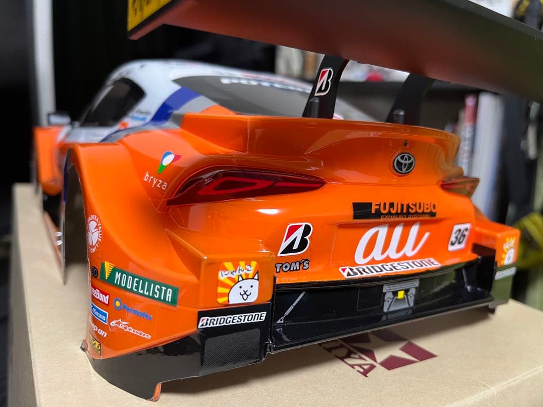 タミヤ 1/10 RC au TOM'S GR Supra スペアボディ