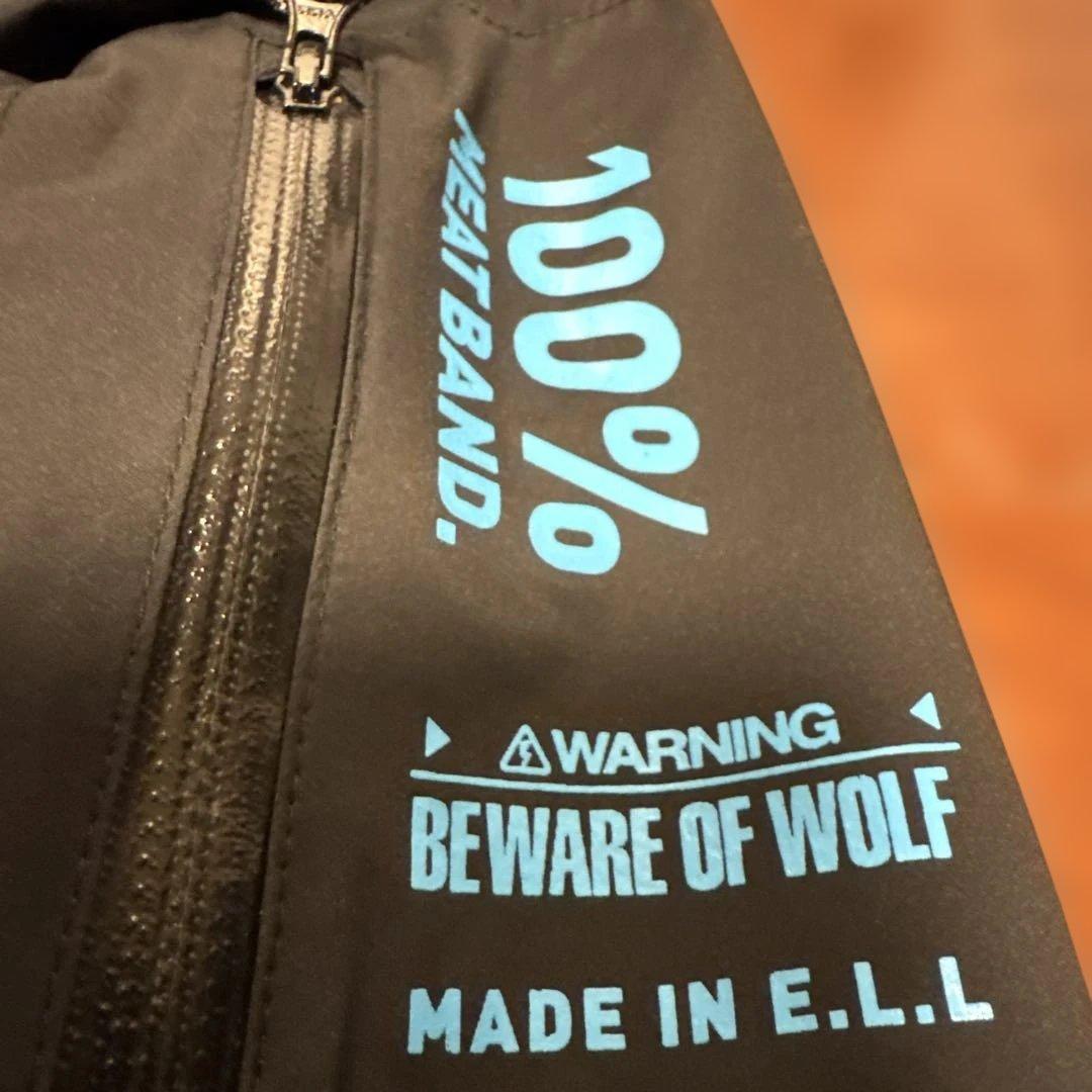 マンウィズ ウルフテック フュージョンジャケット　Mサイズ　カミカゼボーイ