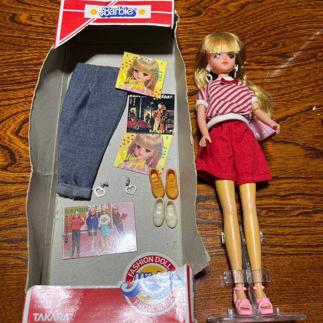タカラ　ファッションドール　バービー人形