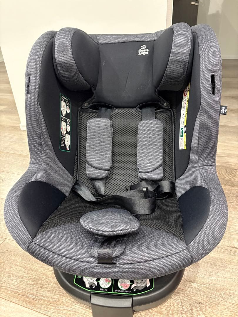 西松屋　ターンレジェネクストST-BK ISOFIX対応 チャイルドシート