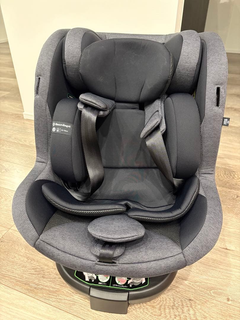 西松屋　ターンレジェネクストST-BK ISOFIX対応 チャイルドシート