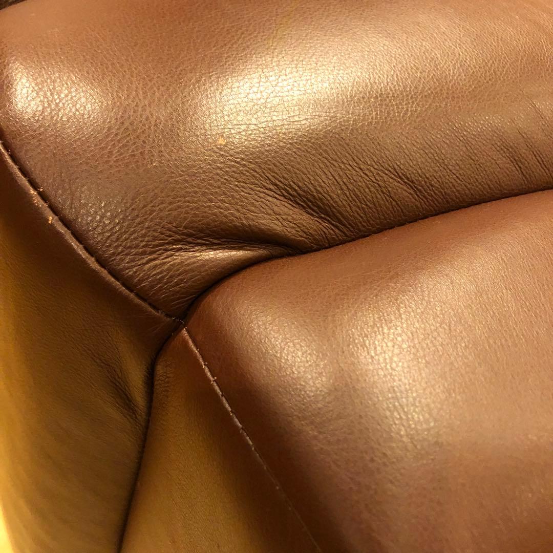 IDC 大塚家具　オットマン　レザー