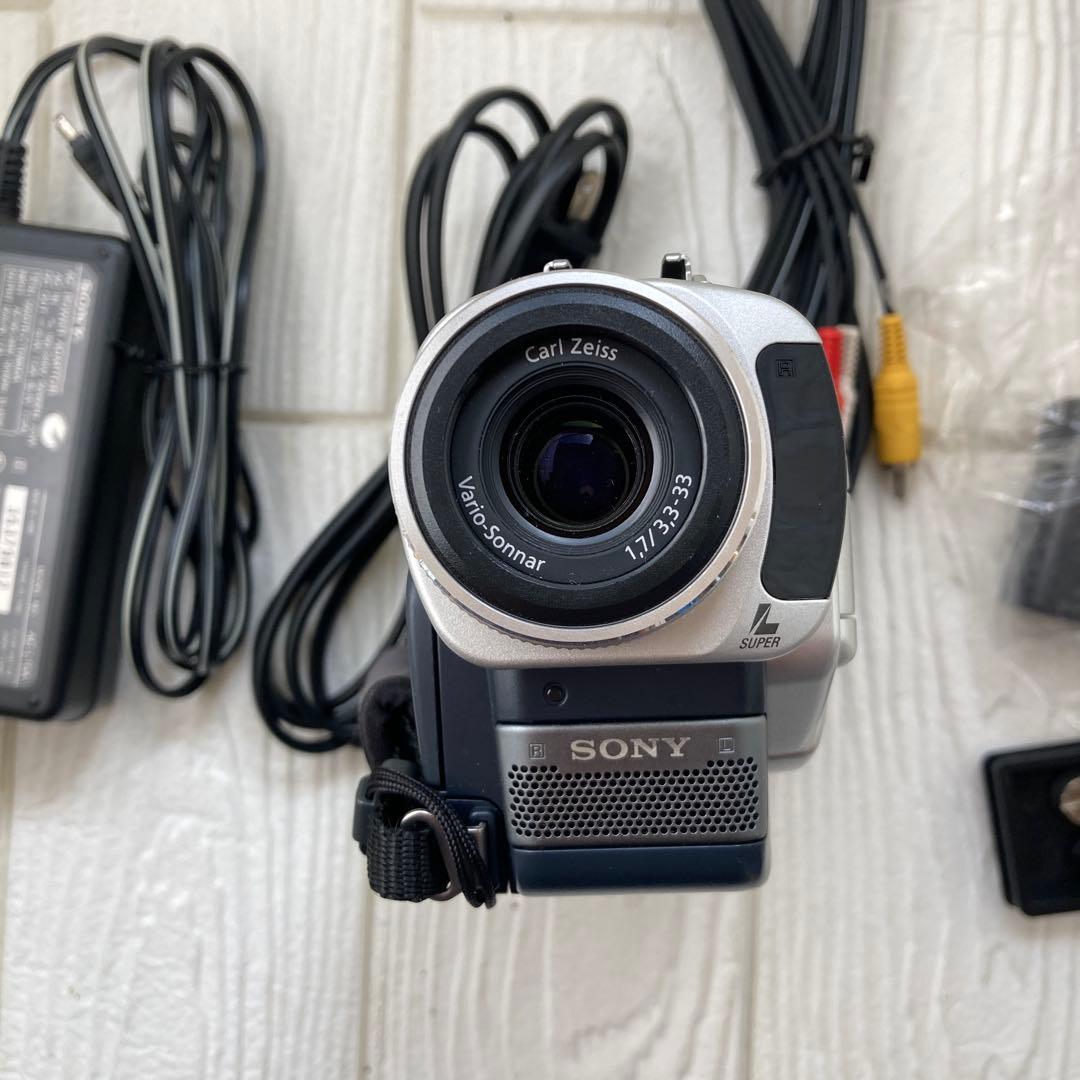SONY DCR-TRV17 ビデオカメラ 本体
