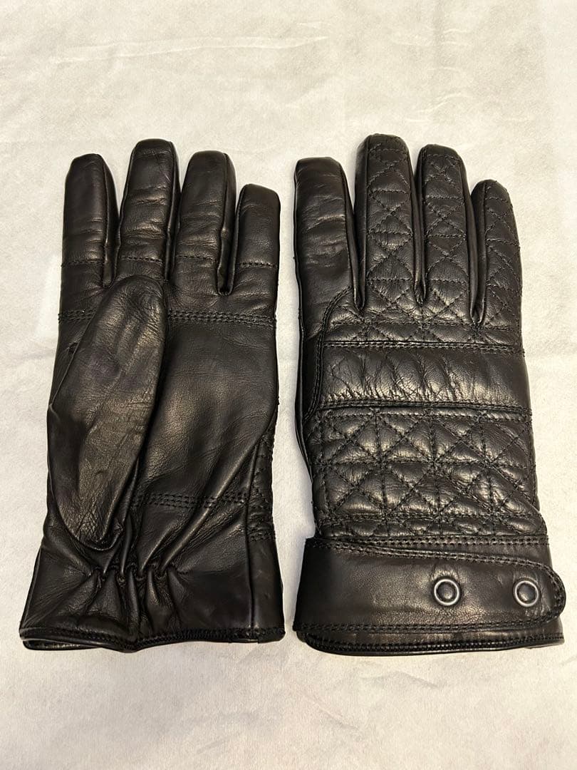 【週末お値下げ‼️】BOTTEGA VENETA メンズ グローブ BLACK