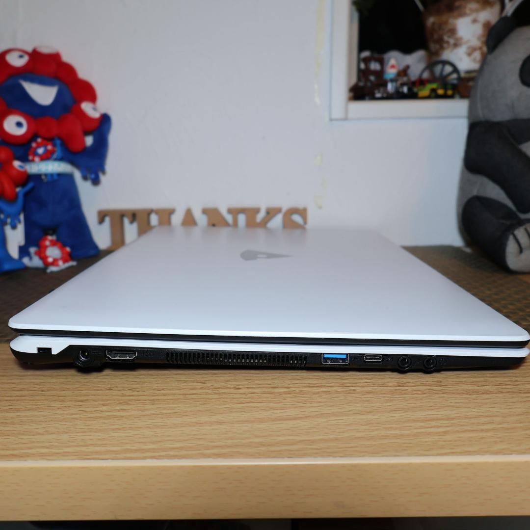 特価Win11公式対応8世代i7/メ8G/新品SSD480/無線/カメラ/FHD