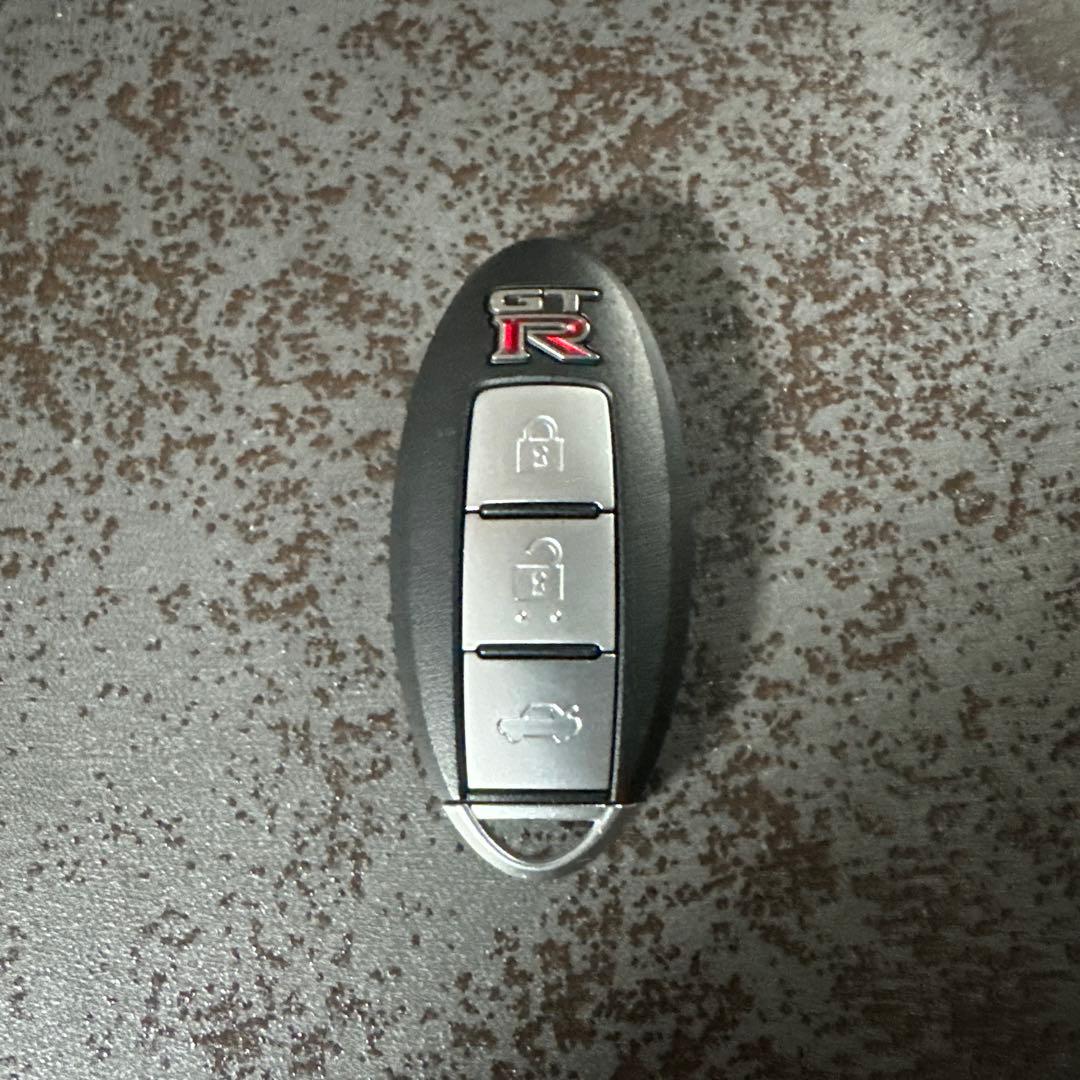 日産　GT-R スマートキー