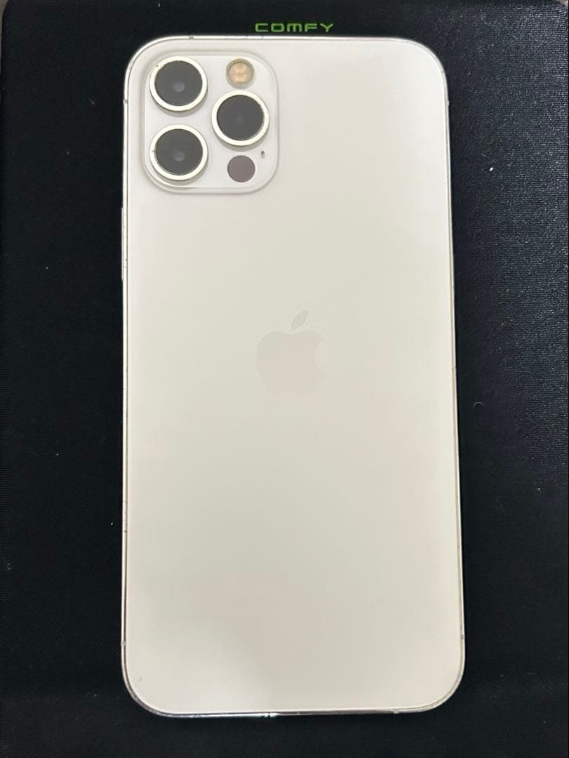 【最終値下げ】 Apple iPhone 12Pro シルバー 本体