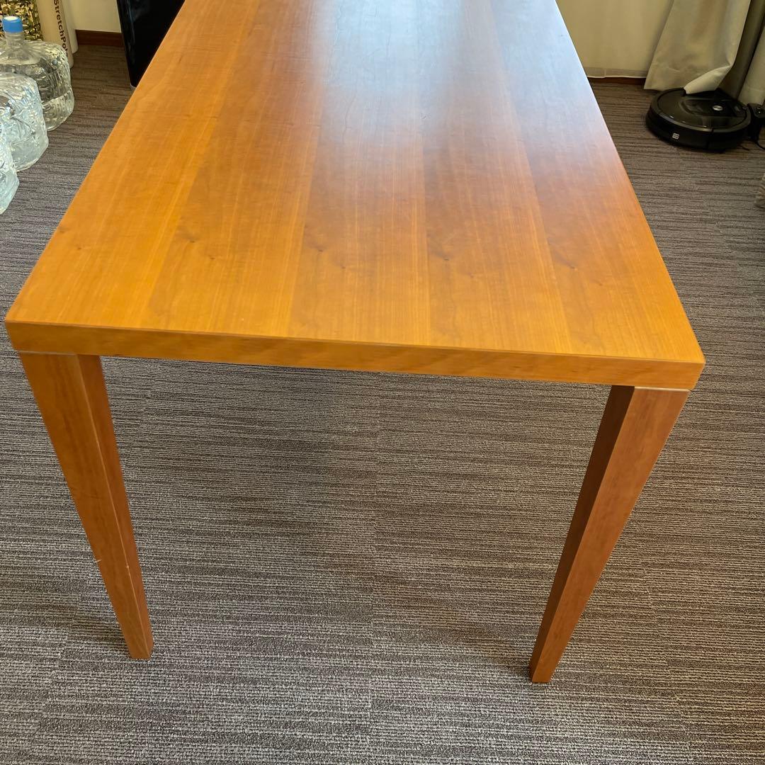 ACTUS 木製ダイニングテーブル 長方形