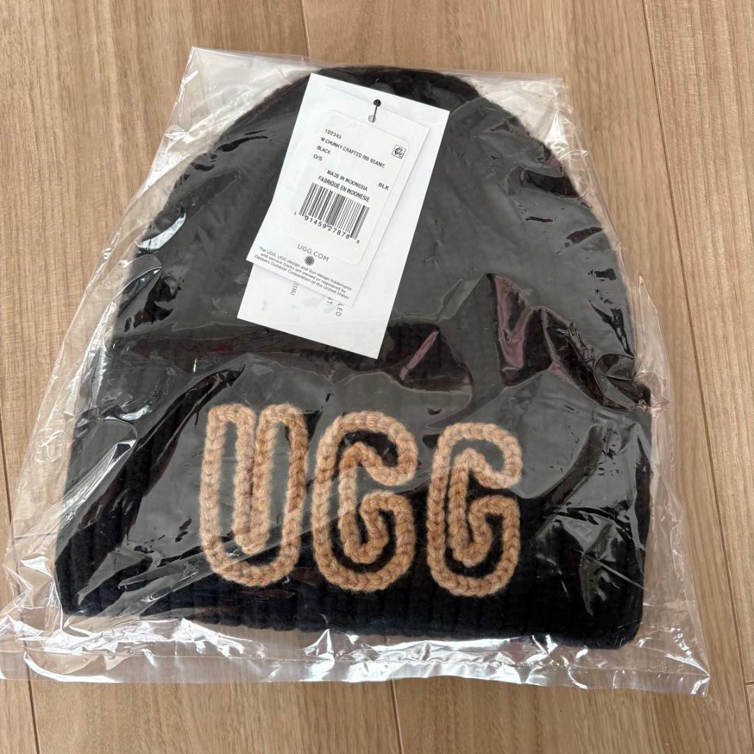 【新品未使用】UGG ビーニー ブラック 黒 ニット帽　公式完売　正規品