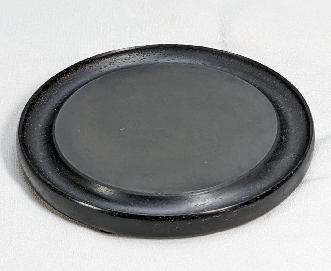 未使用　漆硯（しっけん）　蓋は古紫檀に拭き漆技法　盛絵漆　伝統美術工芸　題：春宴