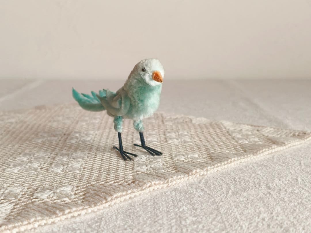 * vintage bird ❀ * アイスブルーの モール バード