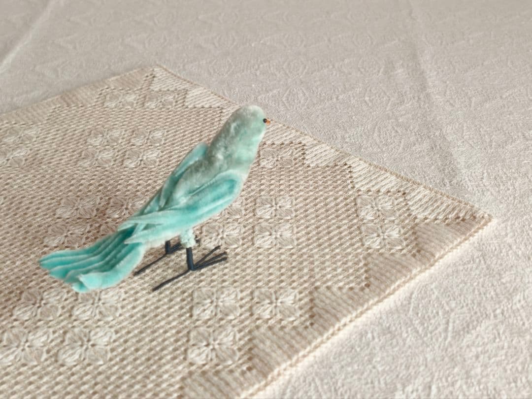 * vintage bird ❀ * アイスブルーの モール バード