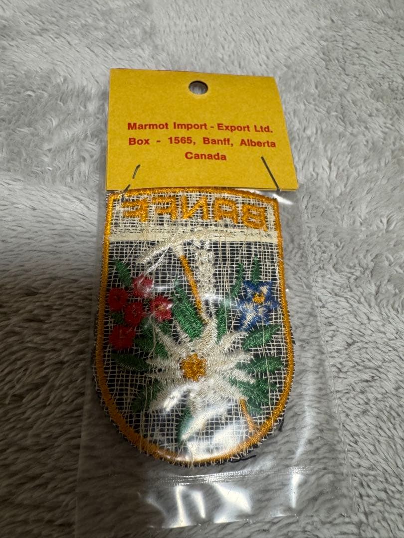 カナダ　ビンテージ　刺繍ワッペン