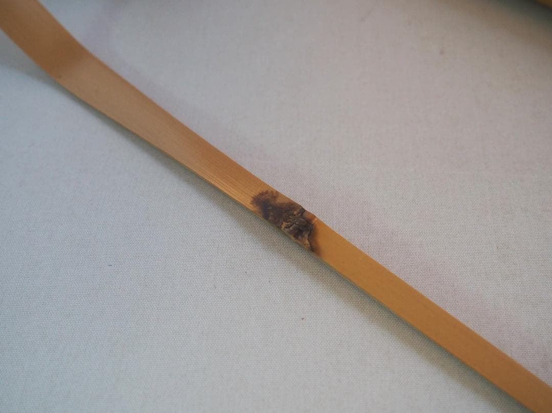 臨済宗大徳寺雲林院住職 藤田寛道造『シミ竹茶杓』銘：好日（共筒・共箱）